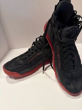 Jordan Proto-Max 720 Basketball Sneakers Black Red Jumpman Men’s 10.5 Used